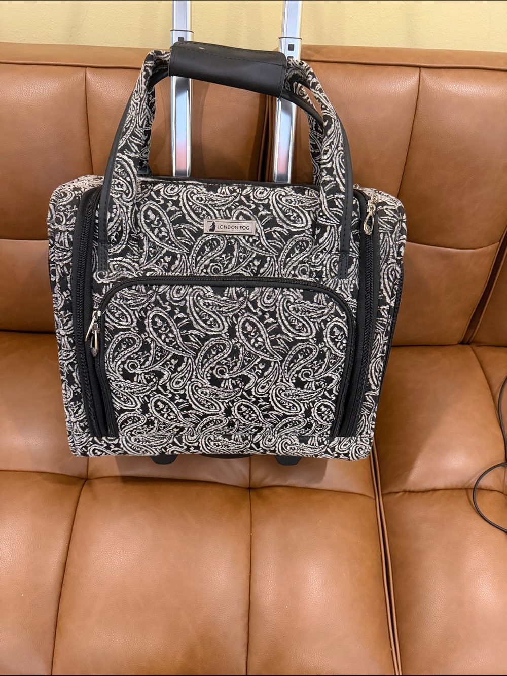 London Fog Black & White Paisley Rolling Overnight Luggage/Carry On Bag.